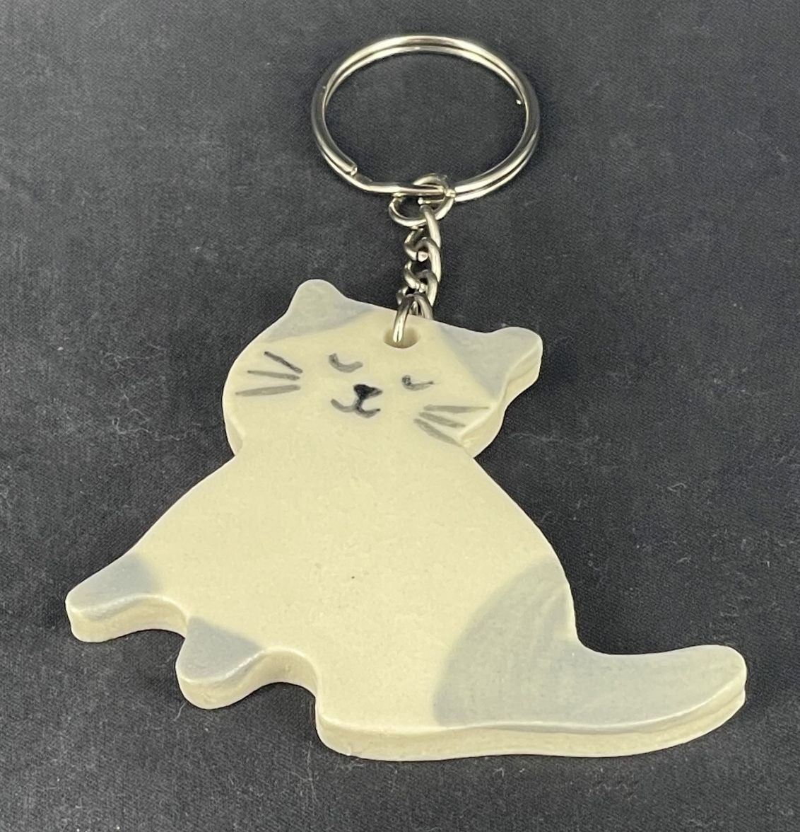 Kitty Cat Sitting Pretty Keychains