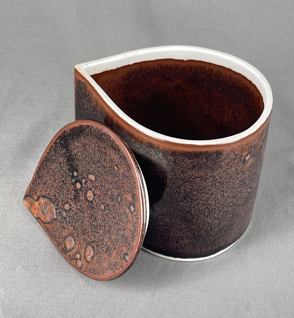 Small Teardrop-Shaped Lidded Vessel
