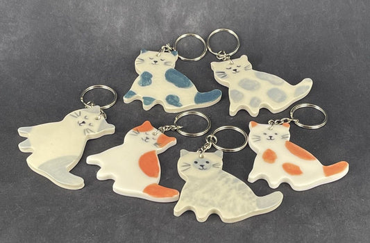 Kitty Cat Sitting Pretty Keychains
