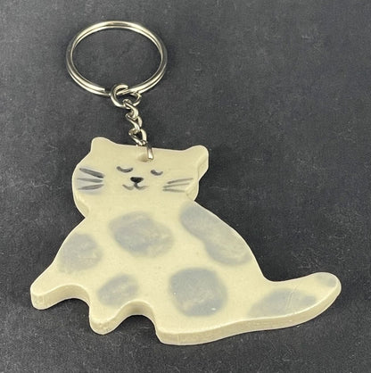 Kitty Cat Sitting Pretty Keychains